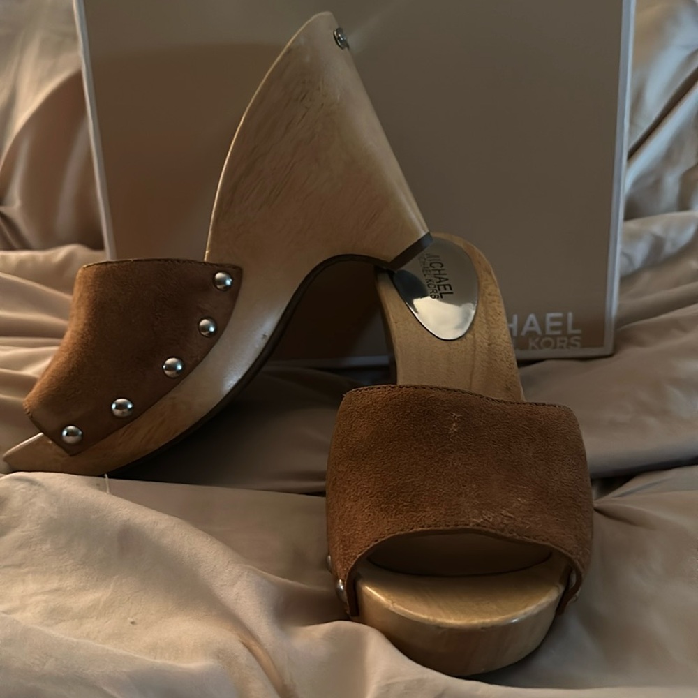 Michael Kors Easton Mule Brown Suede Wedge Sandals - size 9